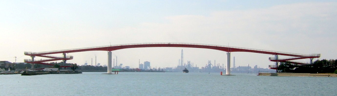 木更津港中の島大橋
